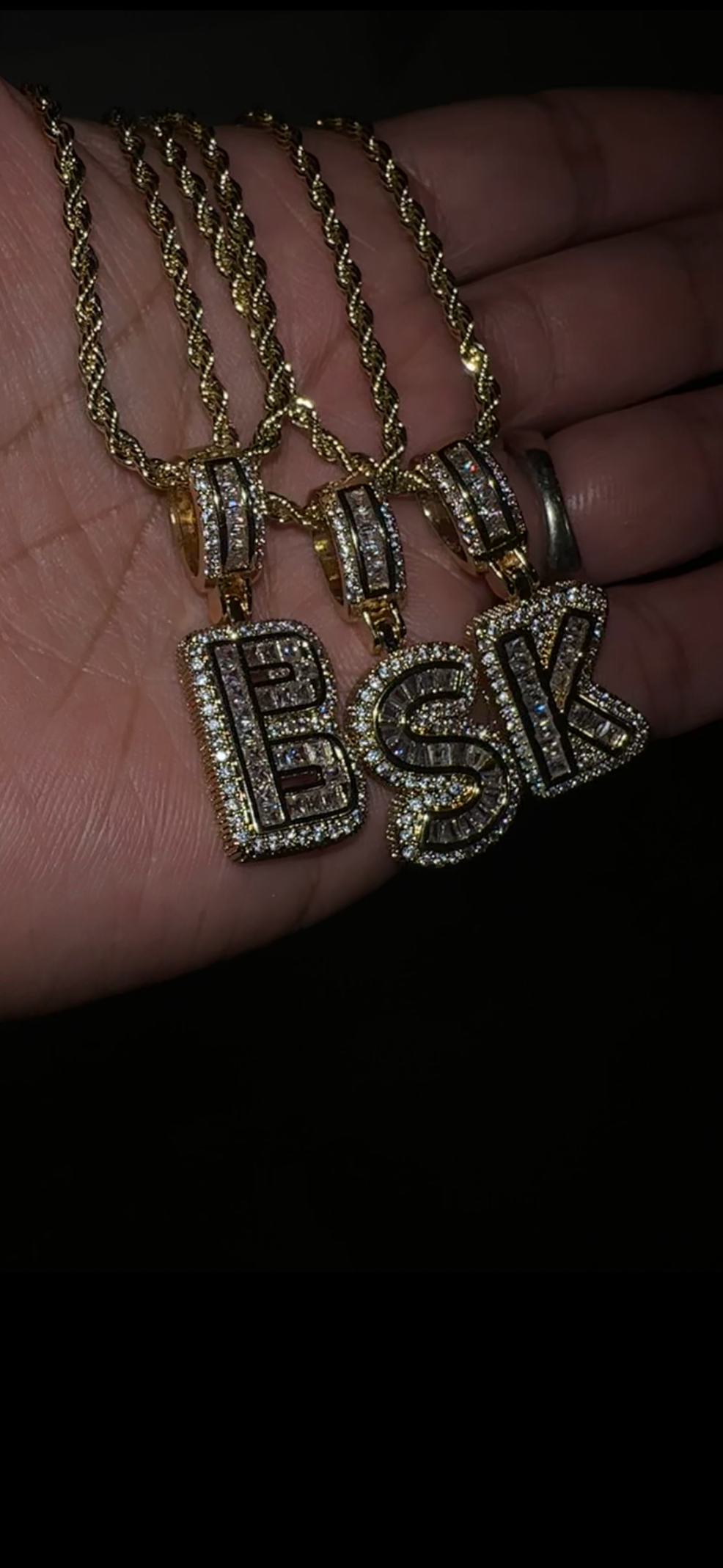 Gold Iced Bubble Initial