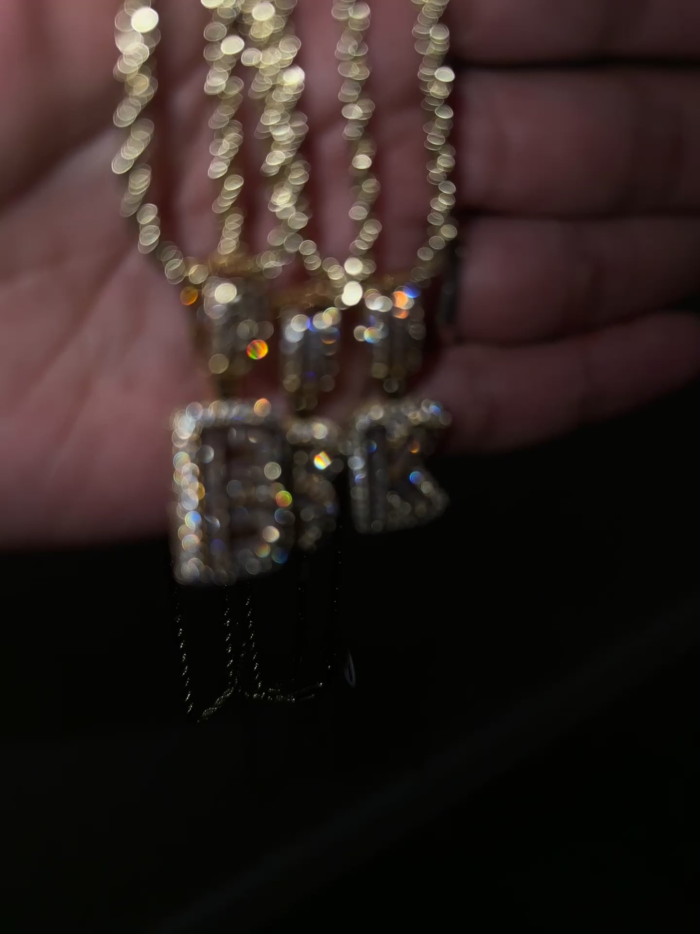 Gold Iced Bubble Initial